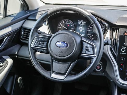 Certified 2025 Subaru Outback Premium AWD/4WD image 17