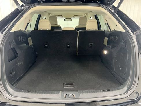 Used 2020 Ford Edge Titanium w/ Cargo Accessory Package FWD image 23