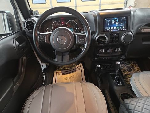 Used 2016 Jeep Wrangler Unlimited Sport w/ Quick Order Package 24S image 24