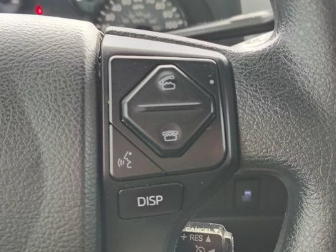 Used 2016 Toyota Tundra SR AWD/4WD image 12