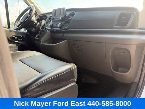 Used 2025 Ford Transit 250 148 Medium Roof RWD image 14