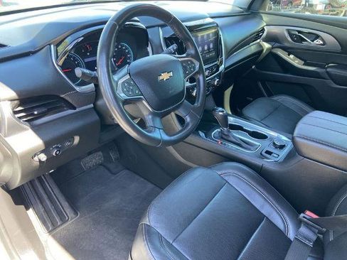 Used 2020 Chevrolet Traverse Premier image 6