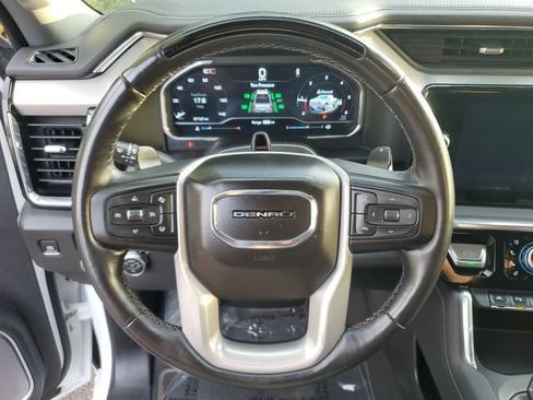 Used 2025 GMC Sierra 1500 Denali AWD/4WD image 21