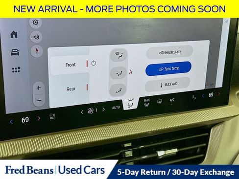 Used 2026 Ford Explorer Active w/ Active Comfort Package AWD/4WD image 12