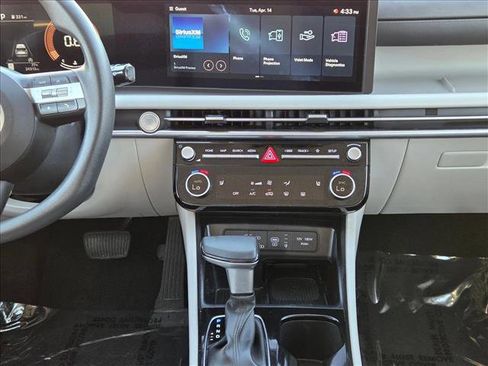 Used 2025 Hyundai Tucson SEL FWD image 15