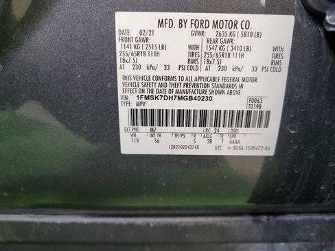 Used 2021 Ford Explorer XLT w/ Equipment Group 202A RWD image 33