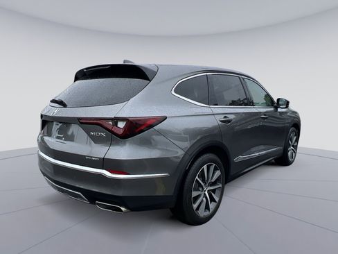 Used 2025 Acura MDX SH-AWD w/ Technology Package image 9