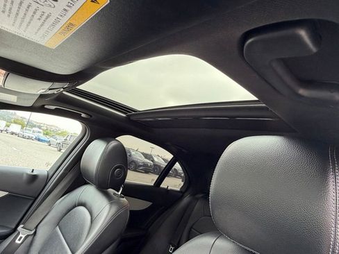 Used 2021 Mercedes-Benz C 300 Sedan image 21