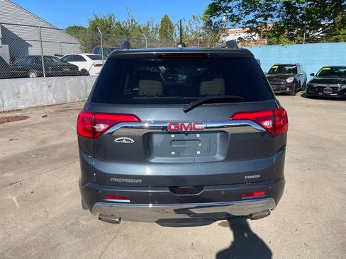 Used 2019 GMC Acadia Denali w/ Technology Package AWD/4WD image 6