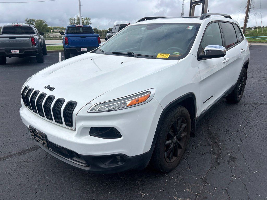 Used 2014 Jeep Cherokee Latitude w/ Comfort/Convenience Group AWD/4WD image 9