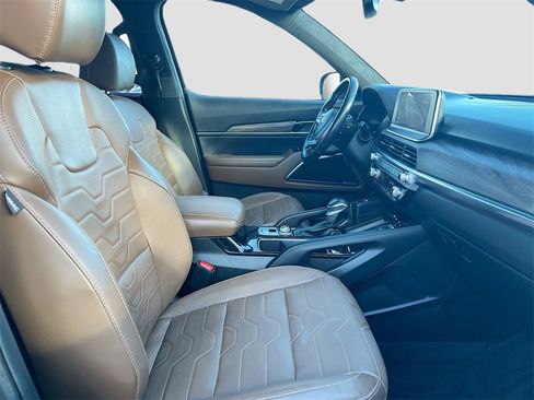 Used 2021 Kia Telluride SX w/ SX Prestige Package image 29