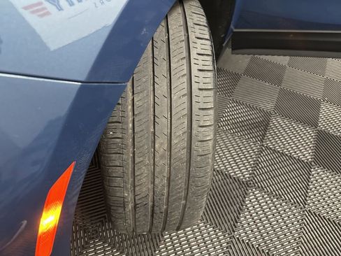 Used 2024 Chevrolet Equinox RS image 41