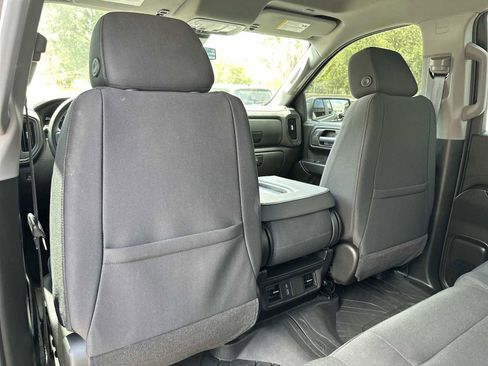 Certified 2025 Chevrolet Silverado 1500 Custom RWD image 30