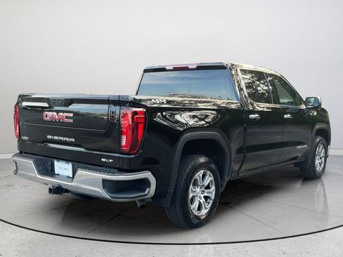 Certified 2025 GMC Sierra 1500 SLT AWD/4WD image 9