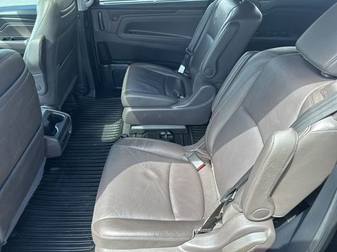 Used 2019 Honda Odyssey EX-L image 21