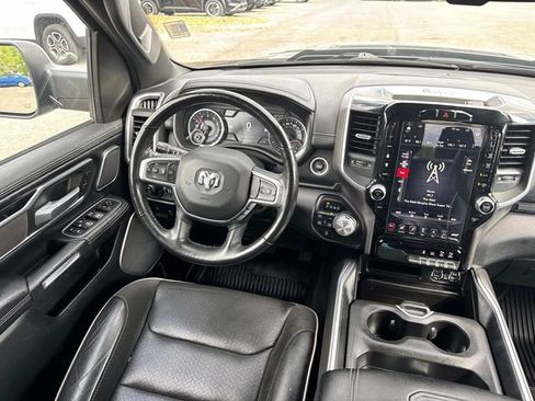 Used 2020 RAM 1500 Laramie AWD/4WD image 18
