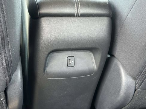 Used 2021 Nissan Sentra SV FWD image 14
