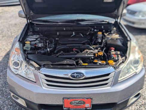 Used 2011 Subaru Outback 2.5i Premium w/ All-Weather Pkg image 37