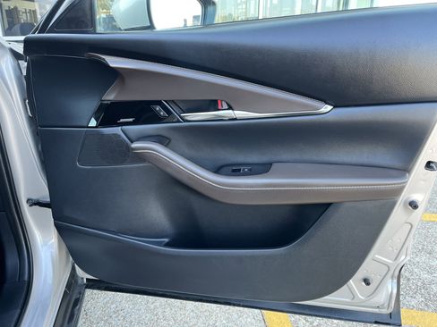 Used 2024 MAZDA CX-30 AWD 2.5 S w/ Premium Package image 24