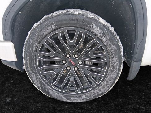 Used 2024 GMC Sierra 1500 Denali w/ Denali Reserve Package image 15