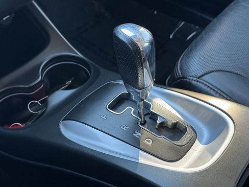 Used 2019 Dodge Journey GT image 32