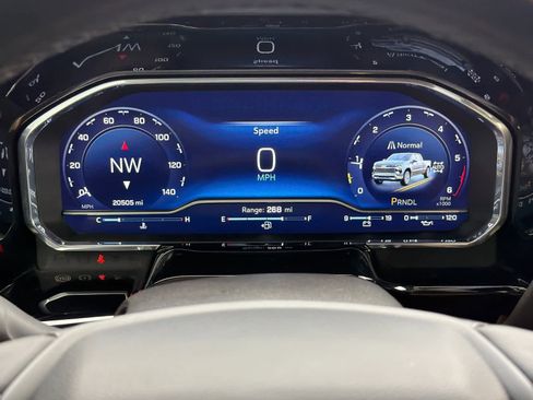 Used 2023 Chevrolet Silverado 1500 LT w/ Z71 Off-Road Package image 23