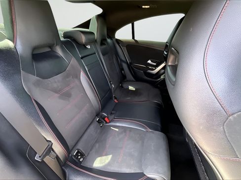 Used 2022 Mercedes-Benz CLA 250 image 19