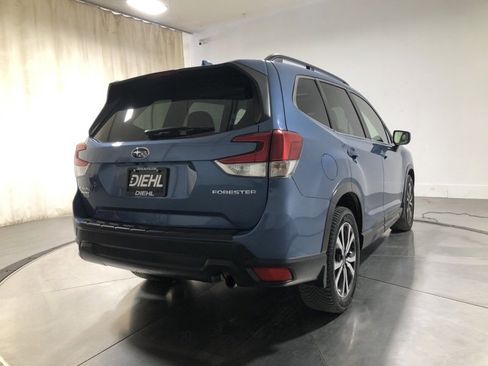 Used 2019 Subaru Forester Limited image 7