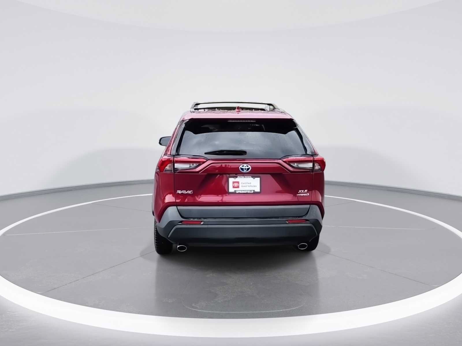 Certified 2020 Toyota RAV4 XLE w/ Carpet Mat Package AWD/4WD image 7