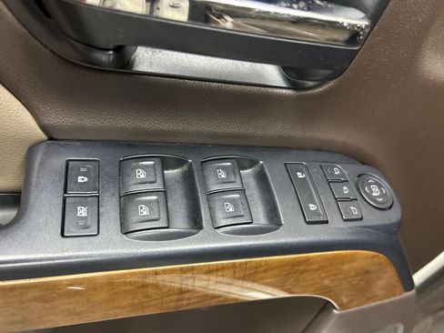 Used 2015 Chevrolet Silverado 1500 LTZ w/ LTZ Plus Package AWD/4WD image 9