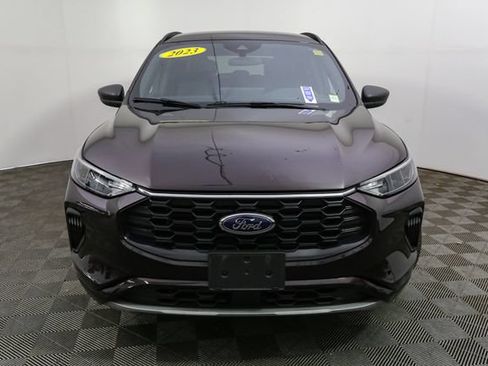 Used 2023 Ford Escape ST-Line w/ Tech Pack #1 AWD/4WD image 4