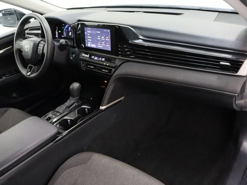 Certified 2025 Toyota Camry LE FWD image 35