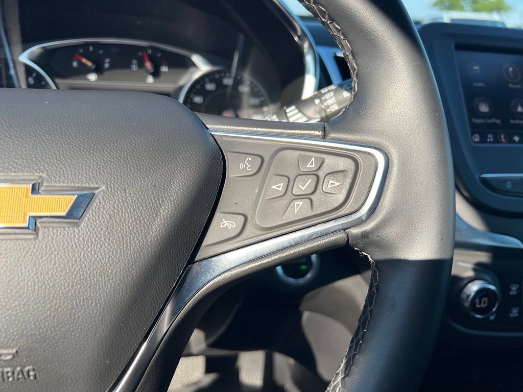 Used 2024 Chevrolet Equinox LT AWD/4WD image 40