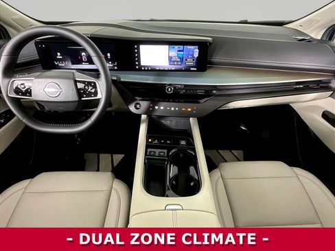 Certified 2025 Nissan Murano SL w/ Cargo Package AWD/4WD image 7