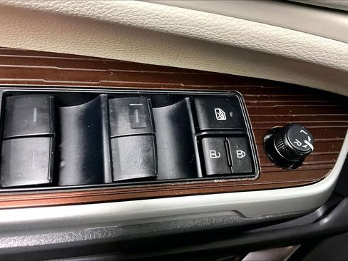 Certified 2024 Toyota Sienna LE image 31