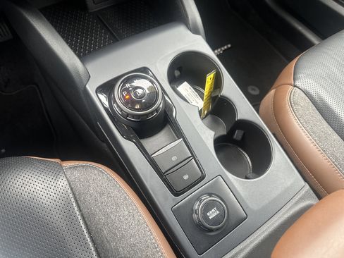 Used 2021 Ford Bronco Sport Outer Banks AWD/4WD image 32