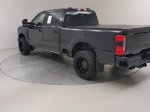 Certified 2025 Ford F250 Platinum AWD/4WD image 18
