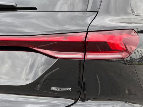 New 2025 Audi Q6 e-tron Premium Plus image 24