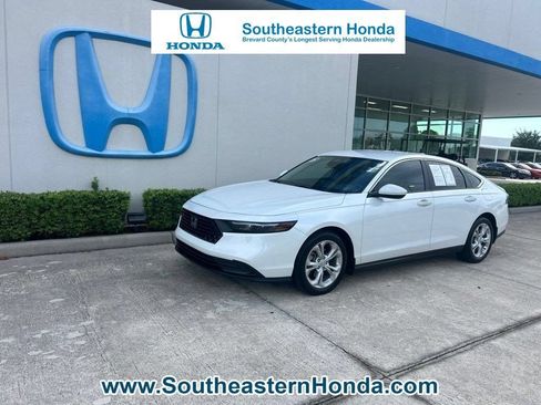 Used 2025 Honda Accord LX image 1