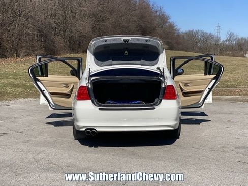 Used 2010 BMW 328i xDrive Sedan image 32