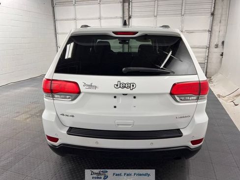 Used 2018 Jeep Grand Cherokee Laredo image 6