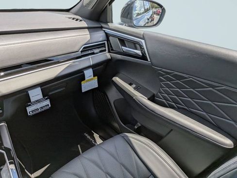 New 2026 Mitsubishi Outlander SEL Black Edition FWD image 17