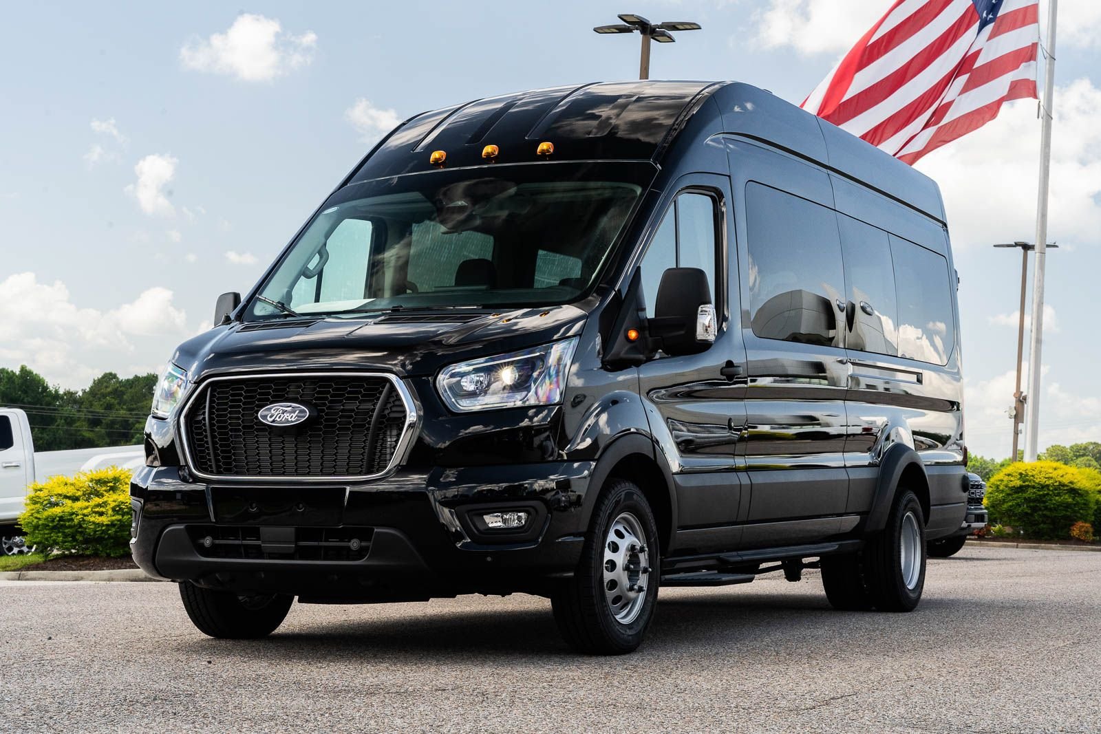 New 2026 Ford Transit 350 XLT RWD image 3