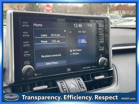 Certified 2021 Toyota RAV4 XLE Premium image 27