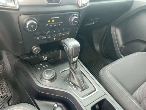 Used 2019 Ford Ranger XLT w/ Equipment Group 302A Luxury AWD/4WD image 16