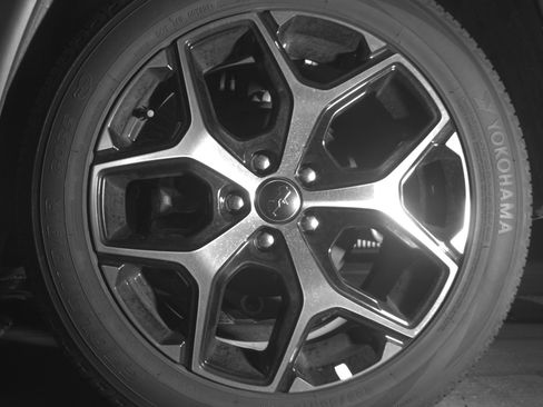 Used 2025 Jeep Compass Limited image 14