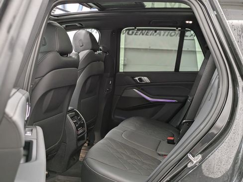 Used 2023 BMW X5 xDrive40i AWD/4WD image 28