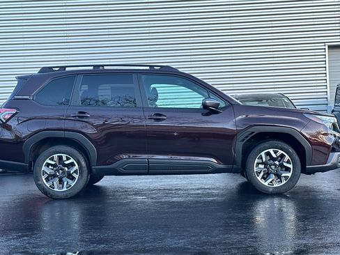 New 2026 Subaru Forester Premium image 3