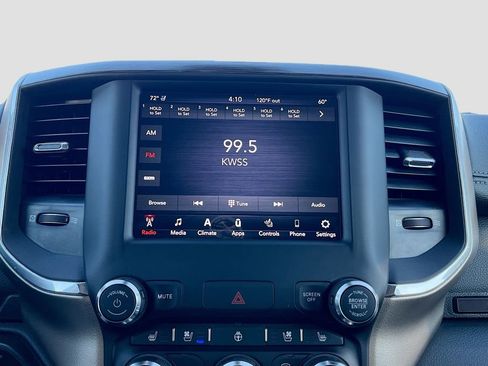Used 2020 RAM 1500 Laramie AWD/4WD image 14