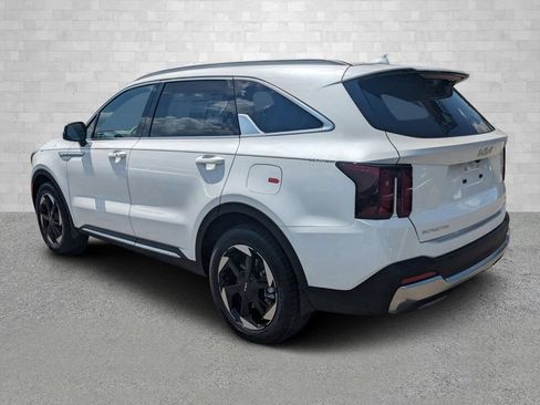 Used 2025 Kia Sorento EX AWD/4WD image 5
